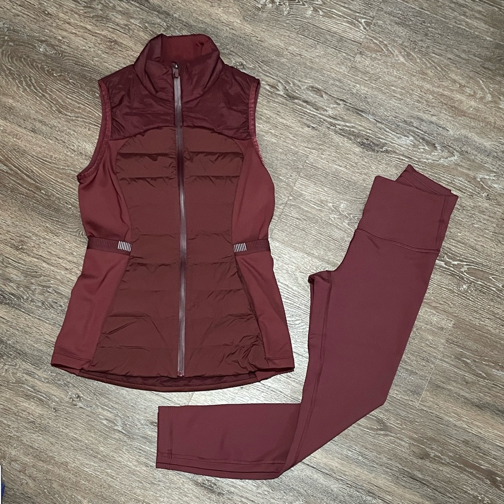 EUC Lululemon Matching Red Merlot Set. Size 4